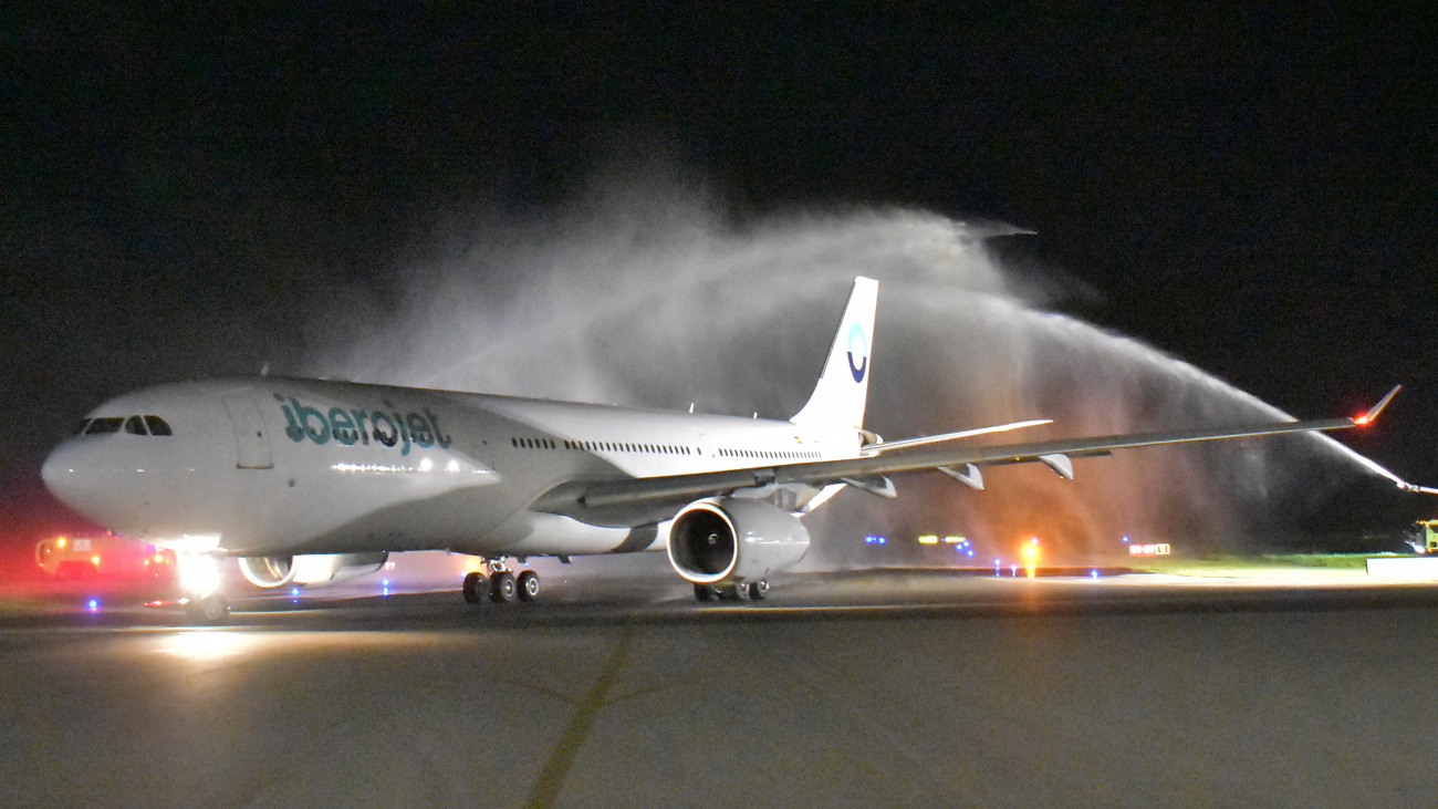 Turismo de RD sigue expandiéndose con nuevo vuelo directo entre Barcelona y Punta Cana