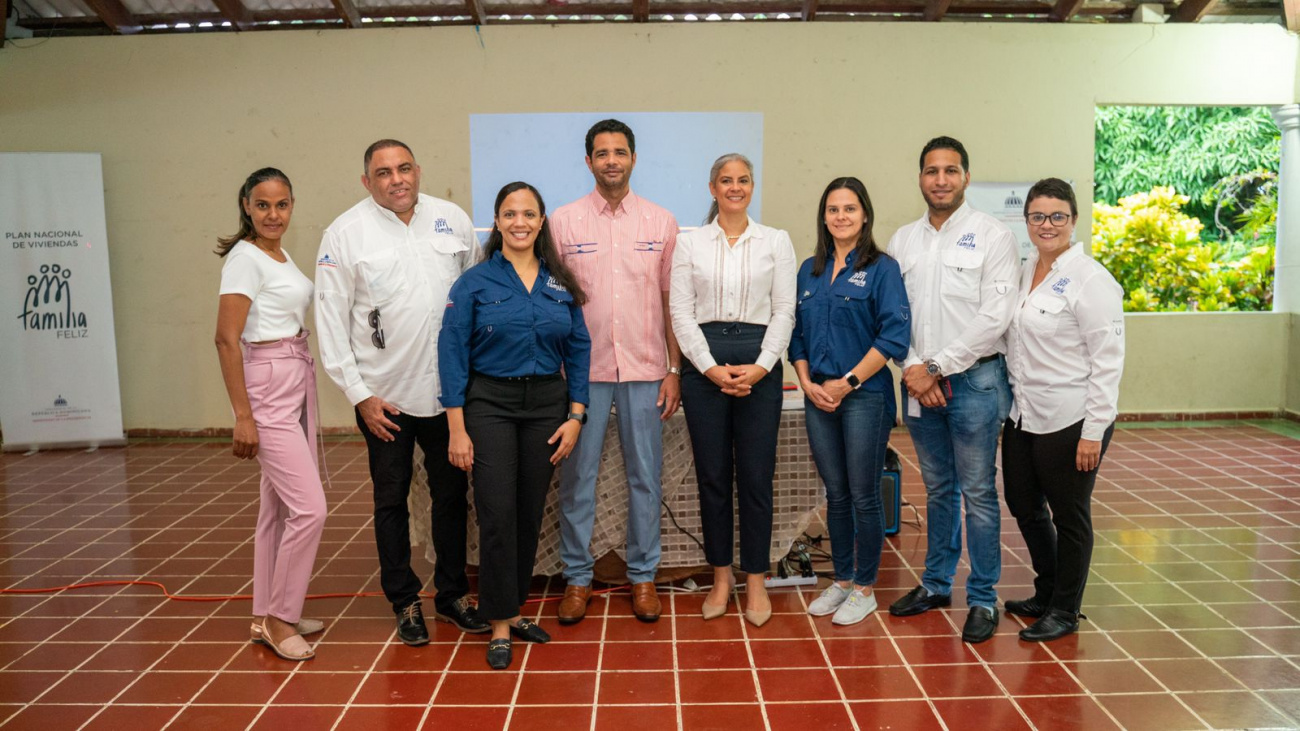 Plan Familia Feliz en Higüey