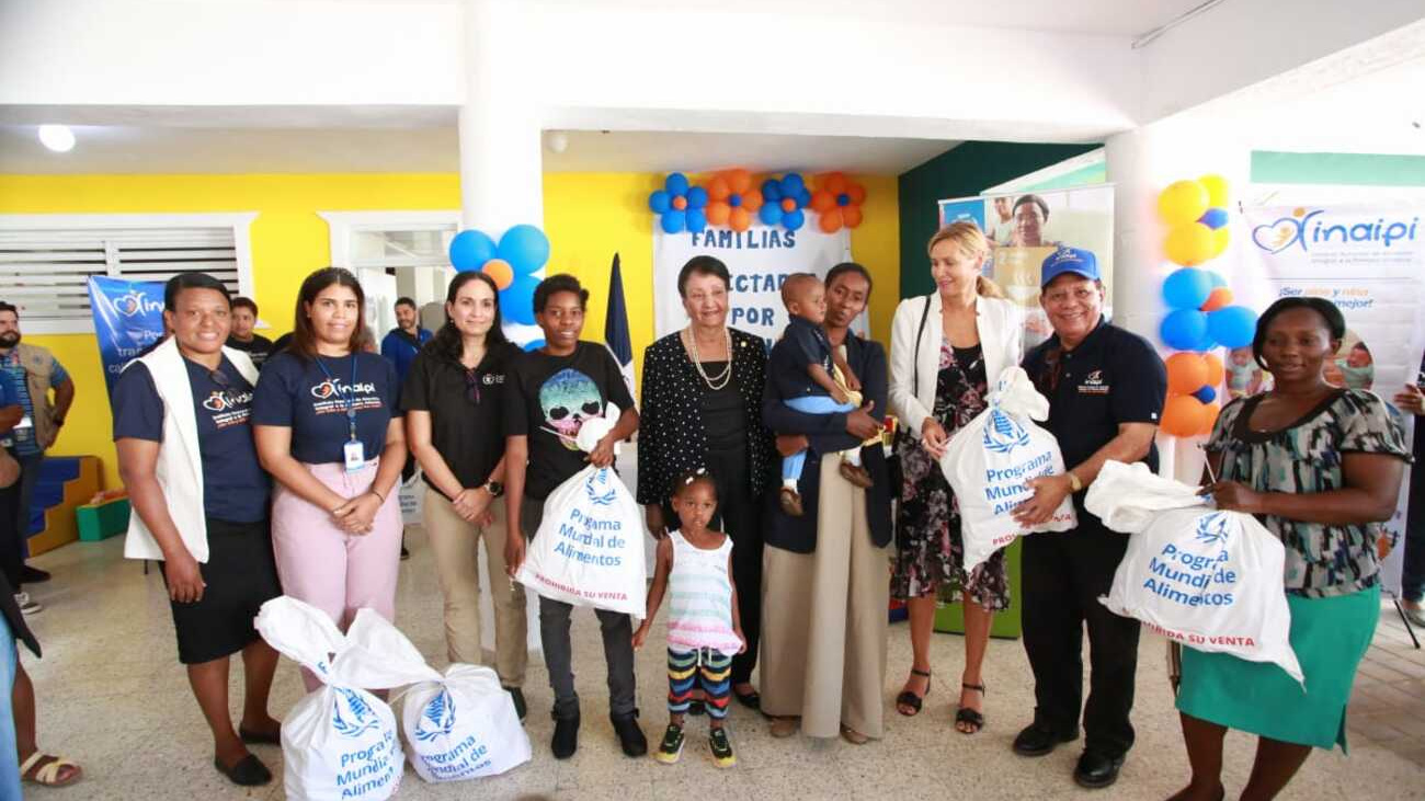 Programa Mundial de Alimentos entrega canastas de alimentos