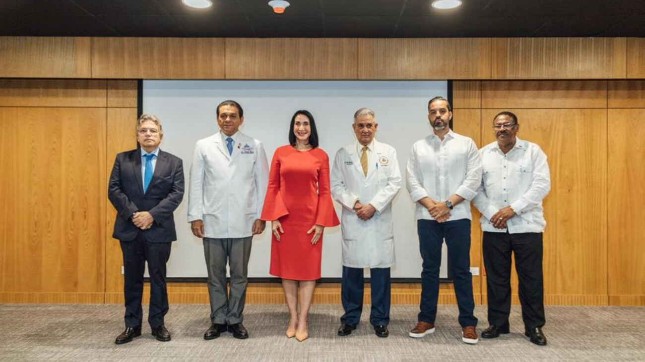 Anuncio creación de centro de cirugía cardiovascular infantil 