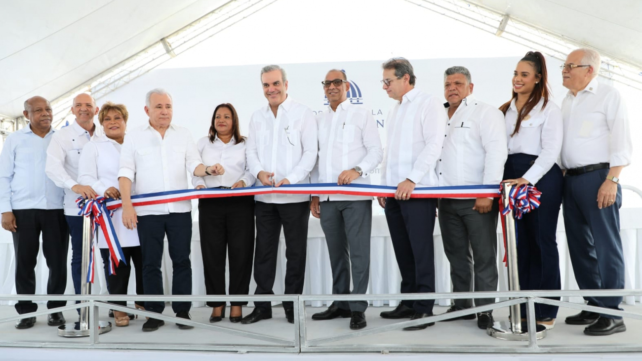 Con una inversión de RD 229 millones, Presidente Abinader entrega diversas obras de infraestructura en SDN