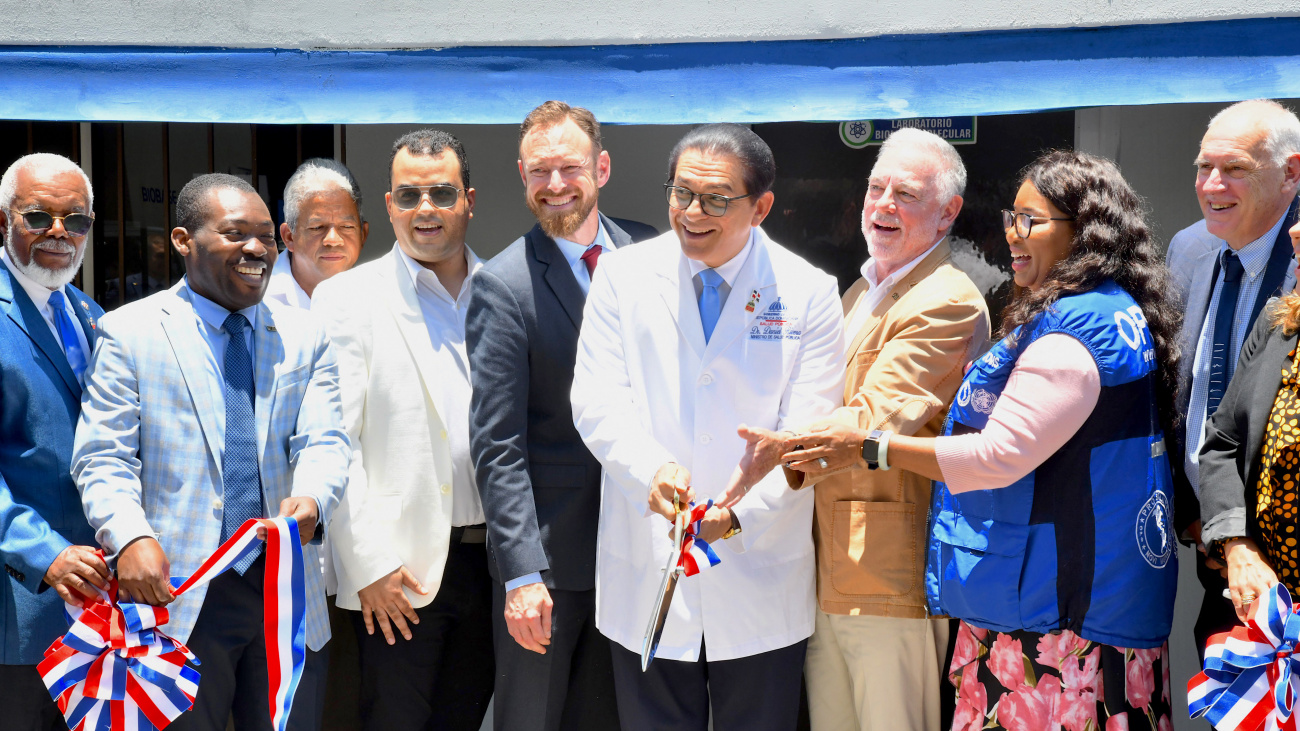 Inauguración del laboratorio