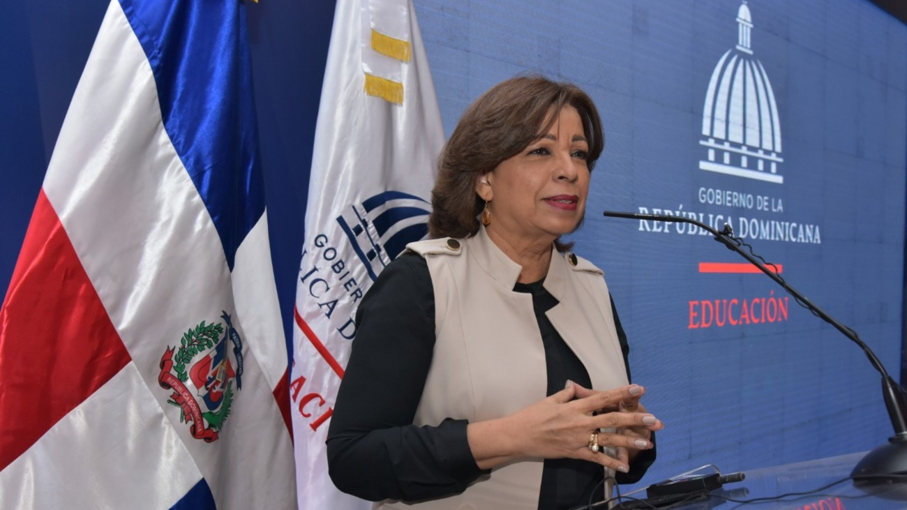 Minerd transfiere RD4,209,957,452.01 a juntas descentralizadas para desarrollo de su planificación anual