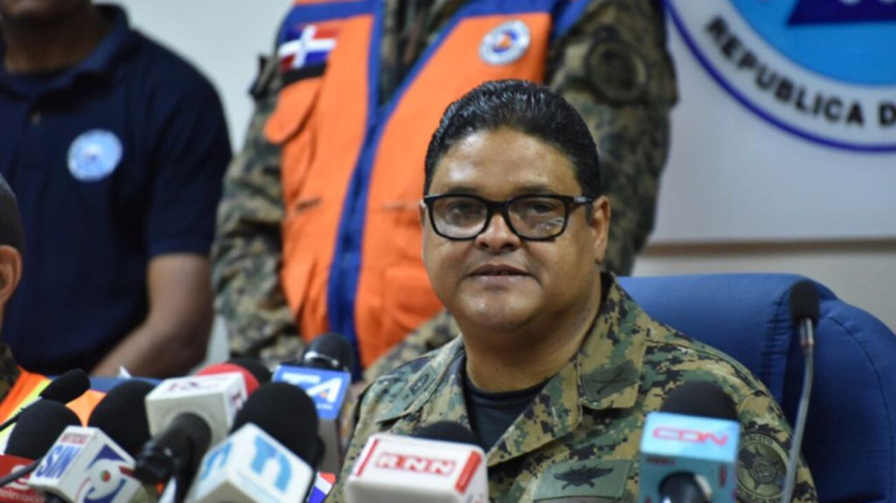 Alerta del COE: 14 provincias en alerta por disturbio tropical que traerá lluvias al país