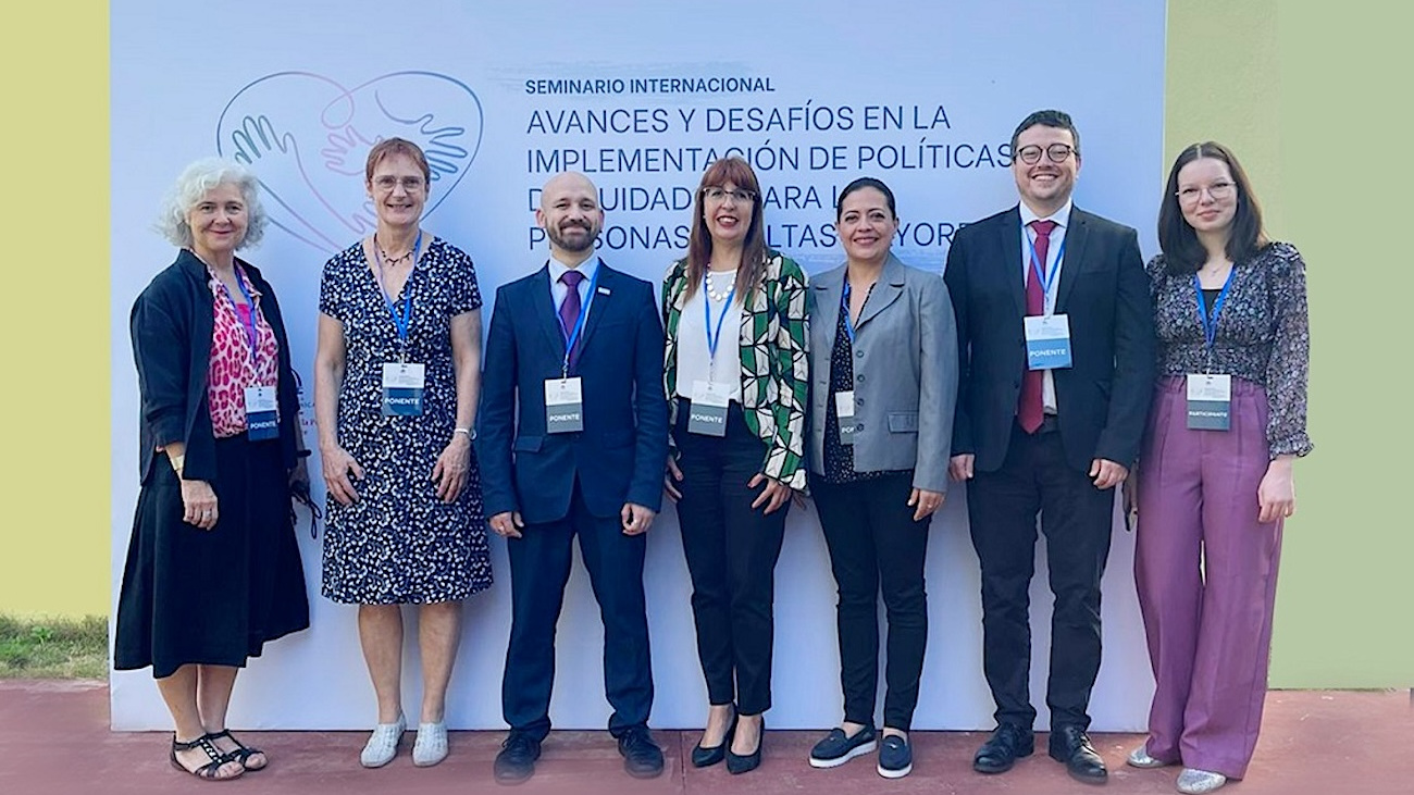 Gobierno reúne expertos para evaluar políticas públicas de cuidado para adultos mayores