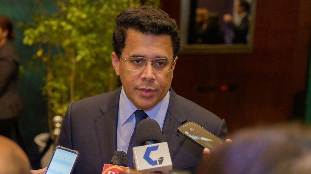 Ministro david collado