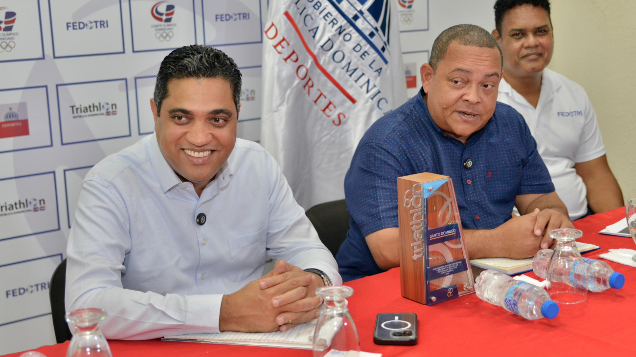 El ministro de Deportes, Kelvin Cruz, se reúne con federaciones deportivas para conocer sus realidades 