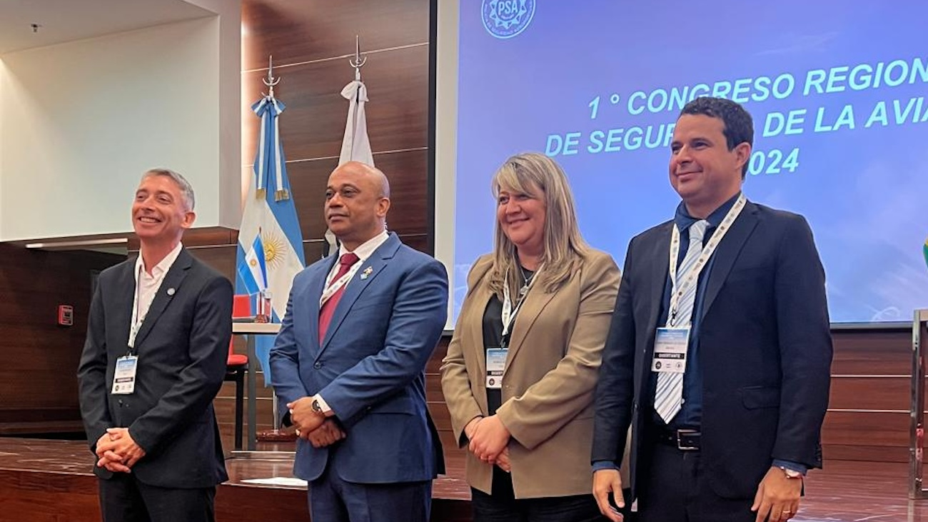 República Dominicana fortalece la cooperación regional en seguridad aeroportuaria, durante congreso en Argentina