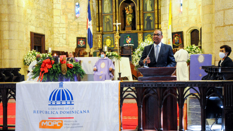 Conmemoran el 87 aniversario del MOPC con una histórica carpeta de unas 540 obras en ejecución